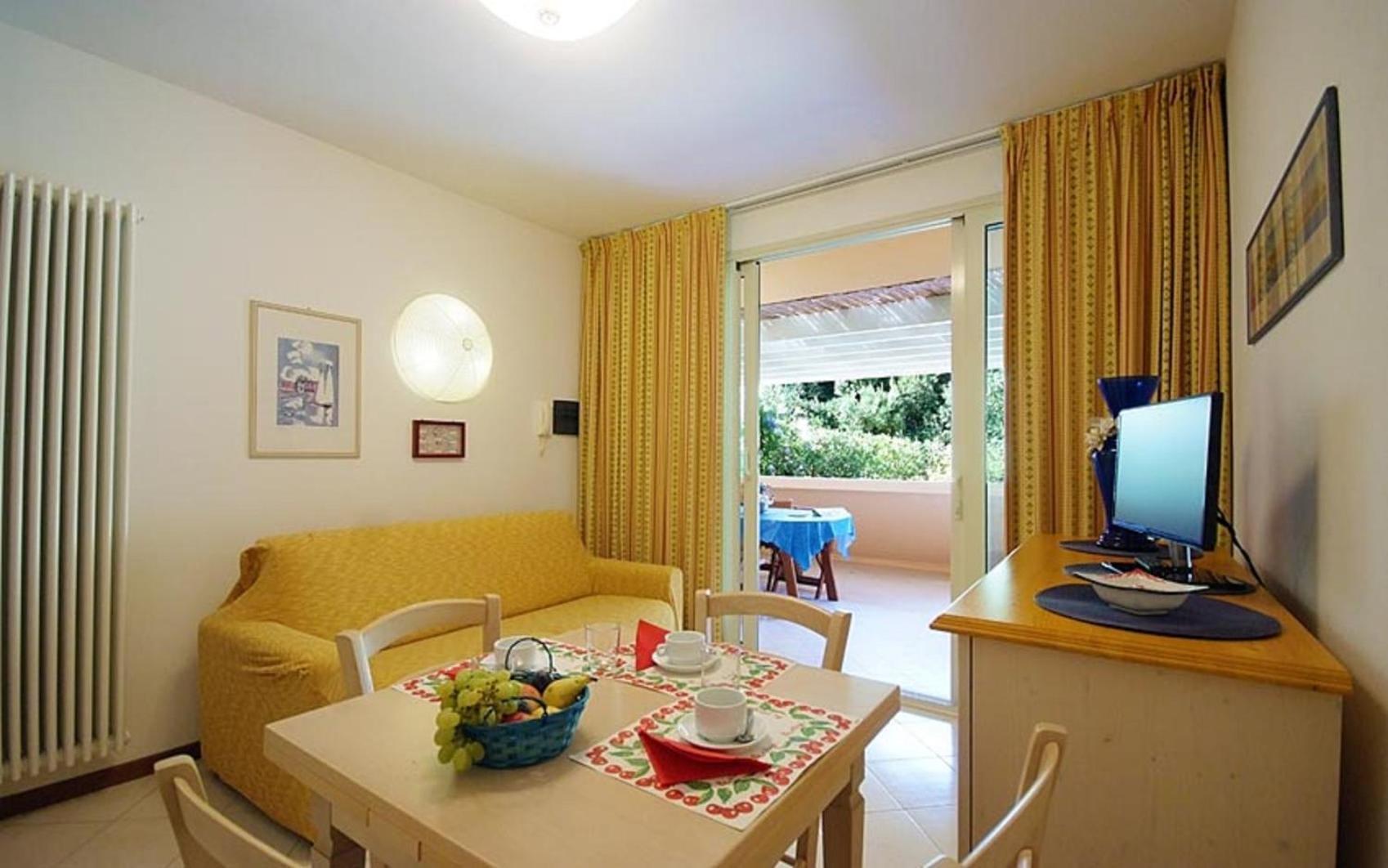 Residence Rex Lo Scoglietto Punta Ala Exterior foto